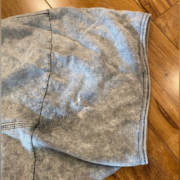 Vintage 24 Hour Workout Fitness Center Shirt - Picture 5 of 16